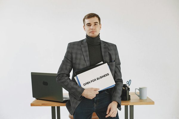 Les 10 Commandements pour Bâtir une Équipe Performante et Unifiée